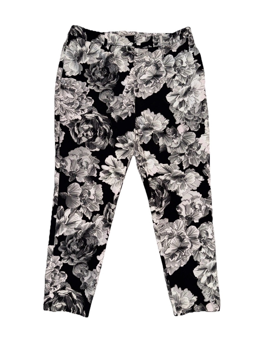Chico's 2R Black Label Floral Printed Pants Black White Slim Leg  NWOT
